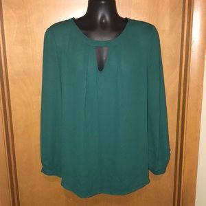🔥London Times green keyhole blouse XL